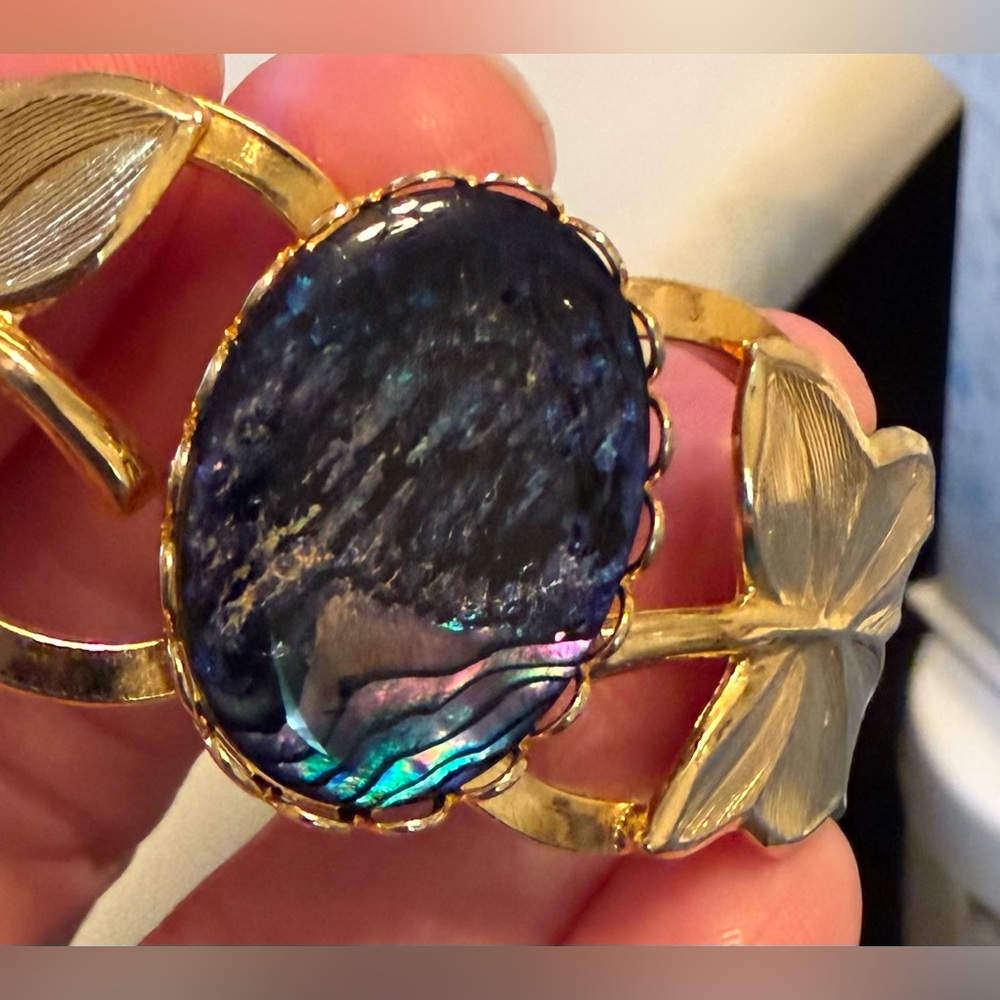 Vintage Gold Tone Hinged Bangle Bracelet w/Gemstone - Picture 8 of 16